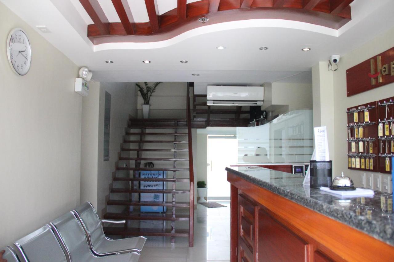 Happytelle Hotel Dipolog Exterior photo